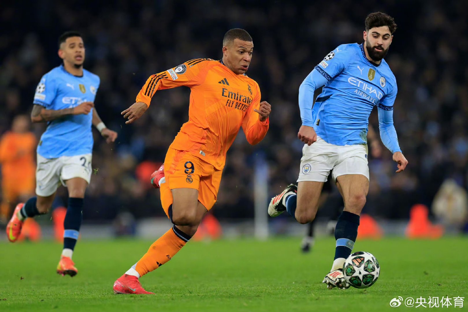 贝林厄姆头球破门+点球绝杀，多特蒙德遭遇联赛三连败的简单介绍