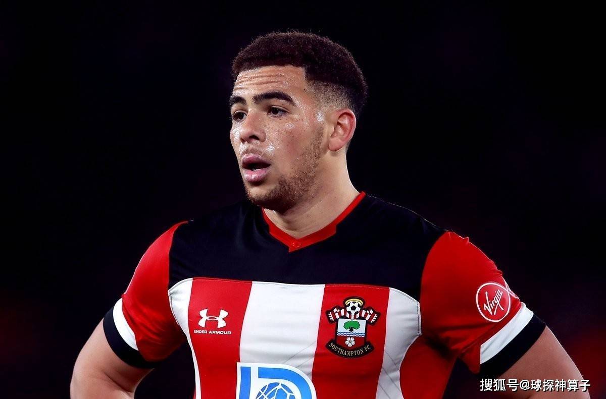 关于莱比锡传射建功，曼城新星横空出世，场边球探频频记笔记的信息